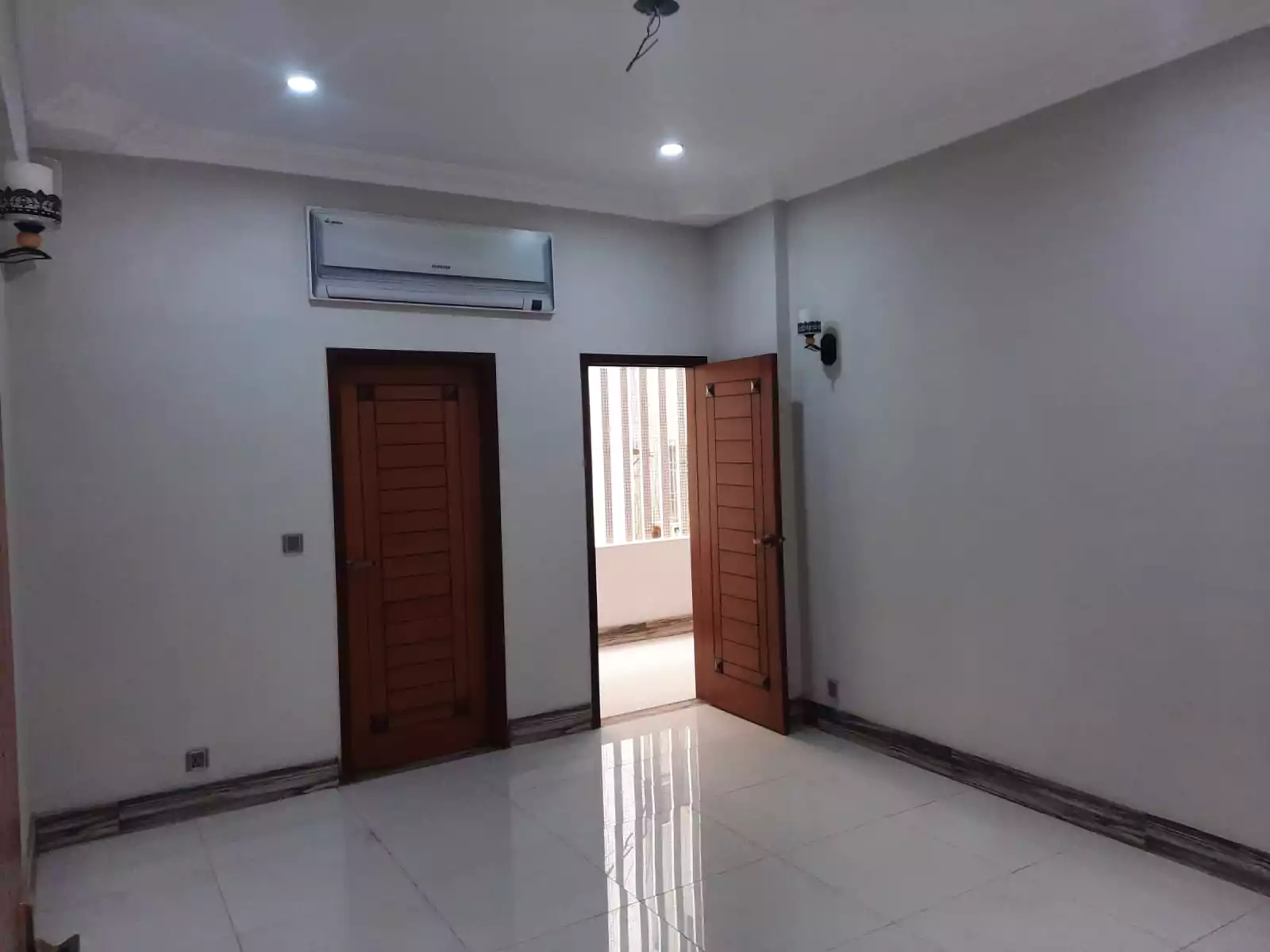 Luxurious 3 Bedroom Flat for Rent Karachi Beach Residency Clifton Block 3