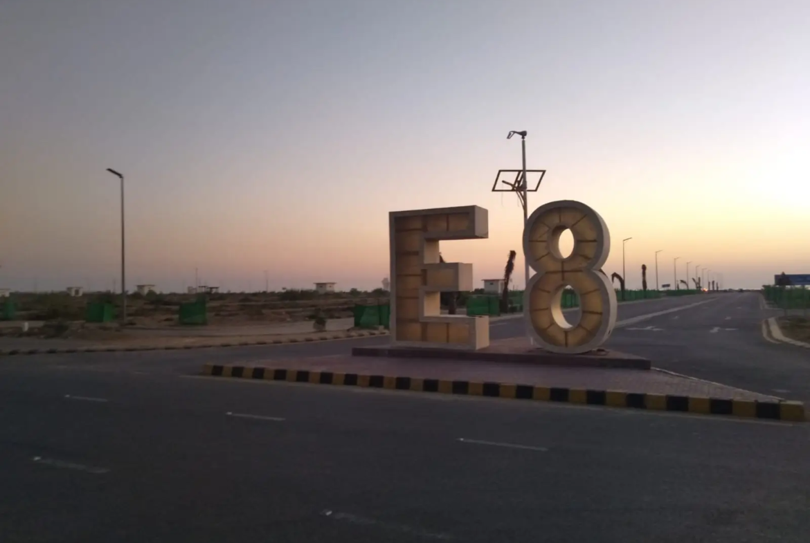 Al Murtaza Commercial Area 100 Sq Yd Plot for Sale in DHA Karachi