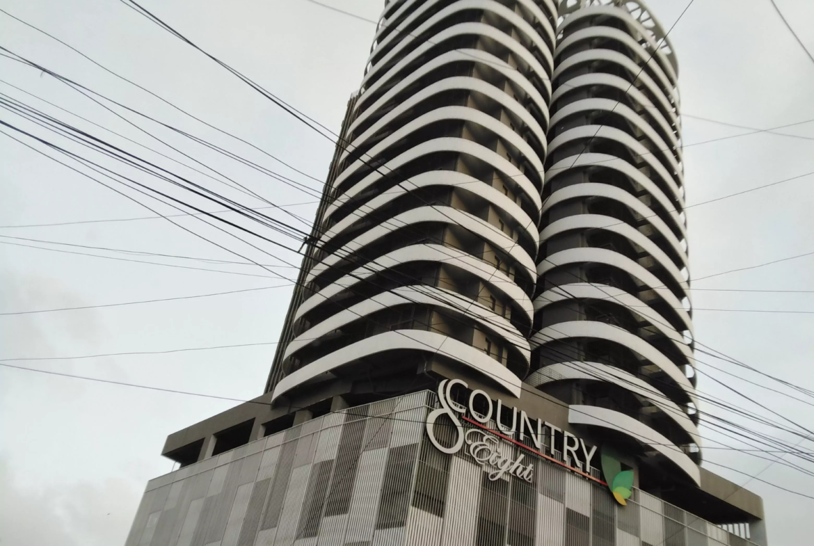 Luxurious 1800 Sqft Flat for Rent in Country 8 Clifton Block 8 Karachi