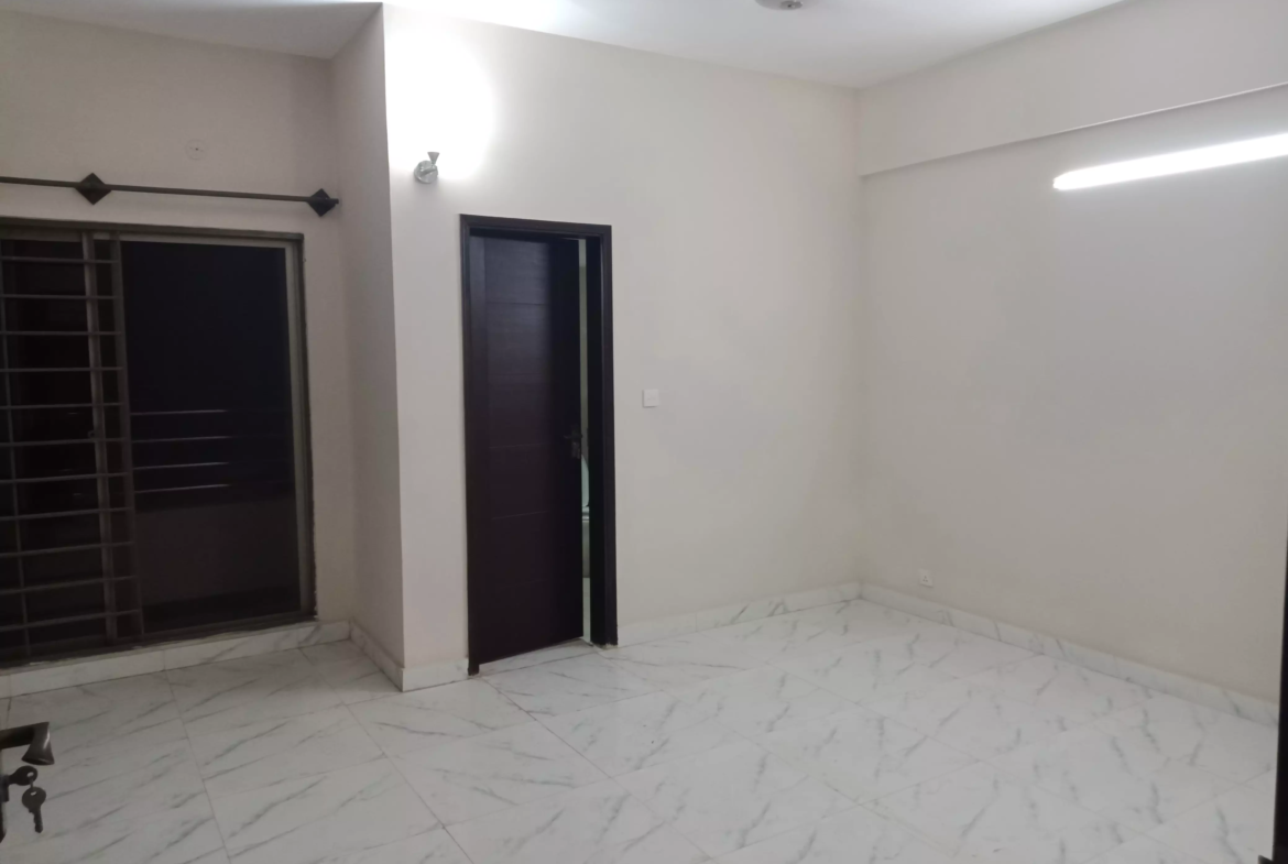 Luxurious 3-Bedroom Apartment for Sale in Askari 3 Karachi Cantt