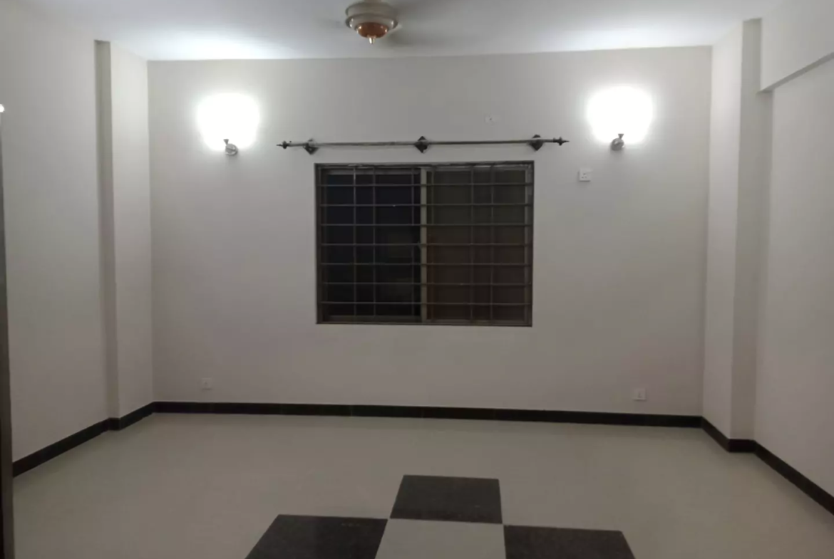 Luxurious 3-Bedroom Flat for Sale in Askari 3 Karachi Cantonment