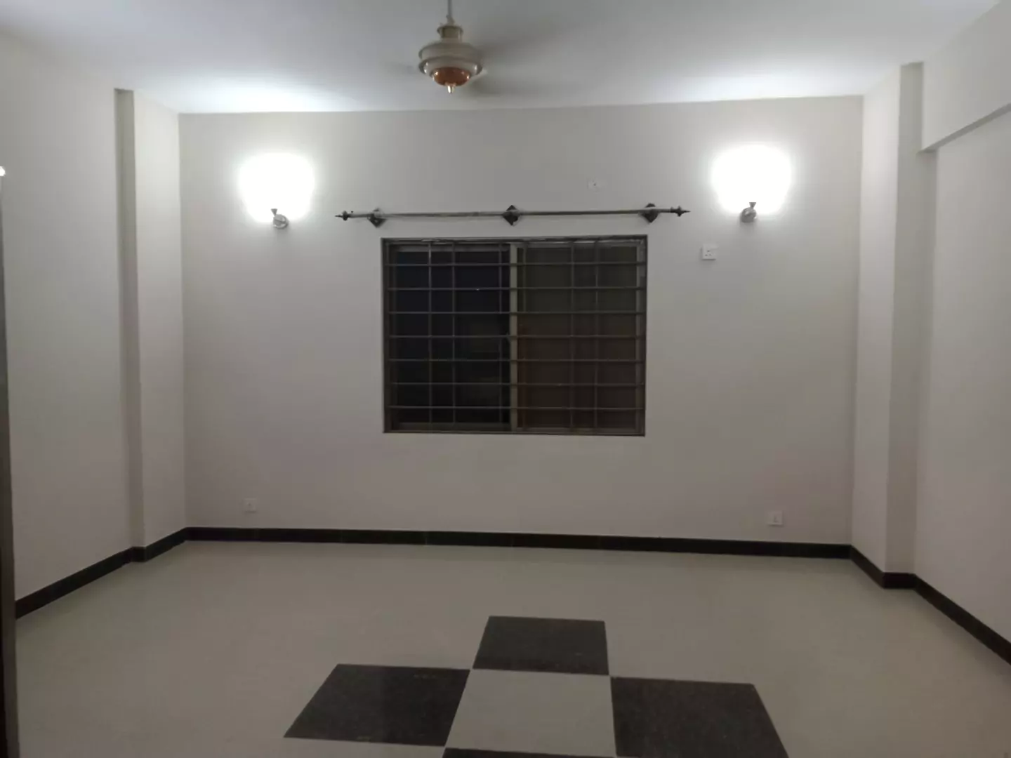 Luxurious 3-Bedroom Flat for Sale in Askari 3 Karachi Cantonment