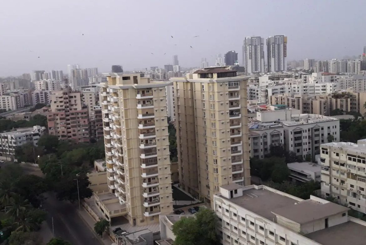 Luxury 3-Bedroom Apartment For Sale in Civil Lines Karachi