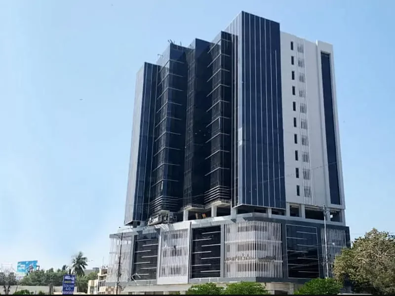 Prime Luxury Office Space for Rent in Emarah Suites at main Shahrah -e- Faisal Karachi