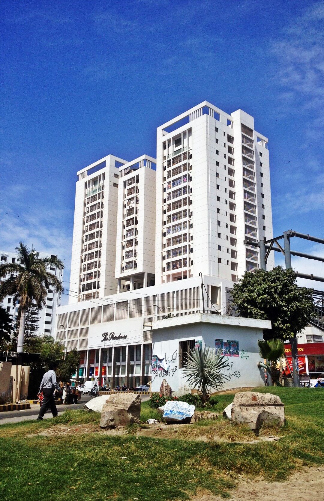 The Residence Tower: 3-Bed Luxury Flat For Sale In Clifton