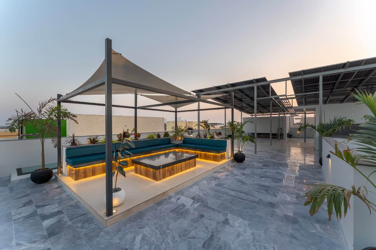 Brand New 666 Square Yards House For Sale In DHA Phase 8 Karachi (14)