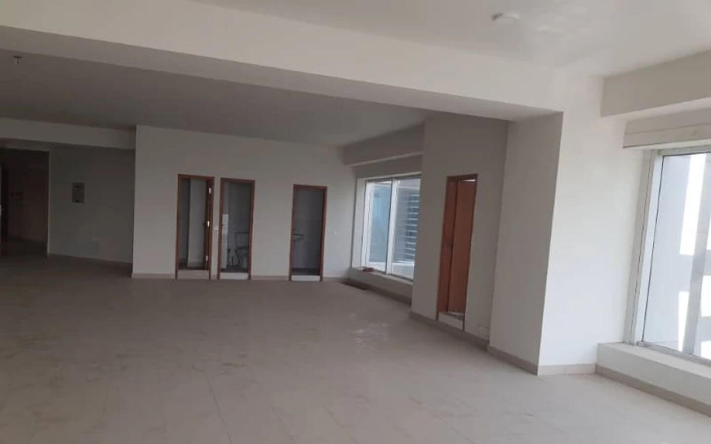 Premium Corner Office Space for SaleRent – Fortune Towers Shahrah e Faisal (3) Premium Corner Office Space for SaleRent – Fortune Towers Shahrah e Faisal