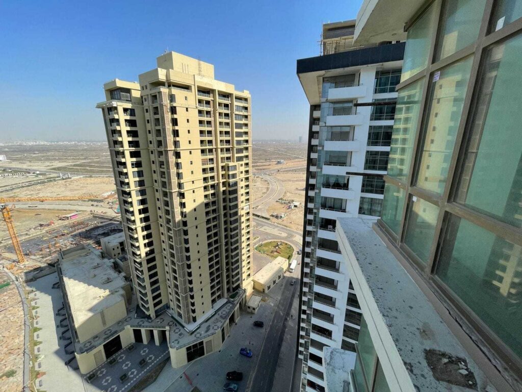 luxury emaar apartment rent karachi sea view